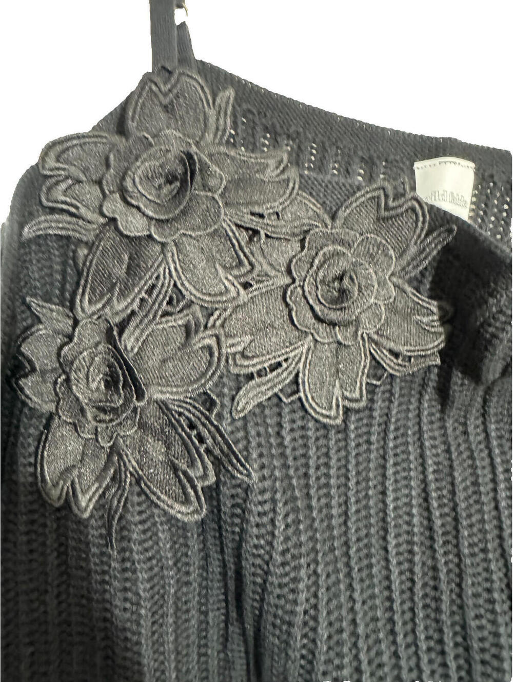 Wild Fable Womens Crop Sweater Tank Top Black Floral 4X Ribbed Sleeveless NWT - Picture 2 of 4